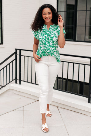 Lizzy Cap Sleeve Top in Emerald and White Floral