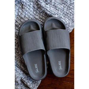 PREORDER: Casual Slides in Five Colors
